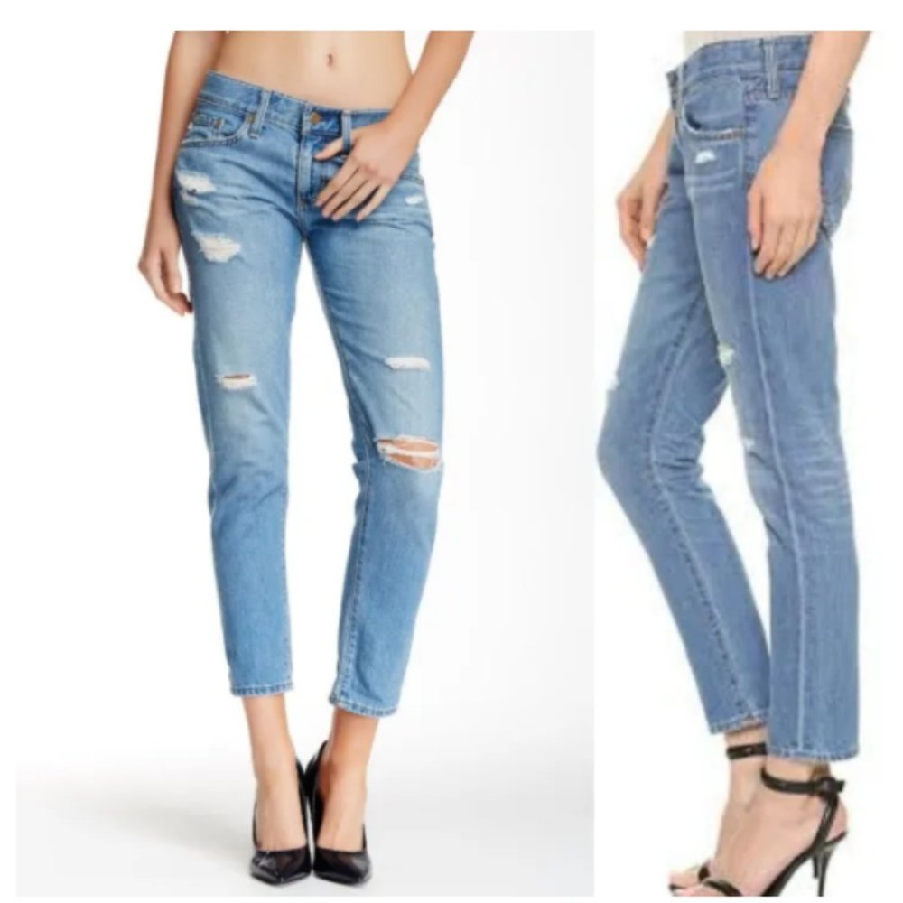 **Hard-to-find** AG The Nikki Crop Jeans